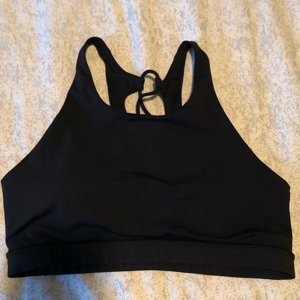 Lululemon high neck sports bra